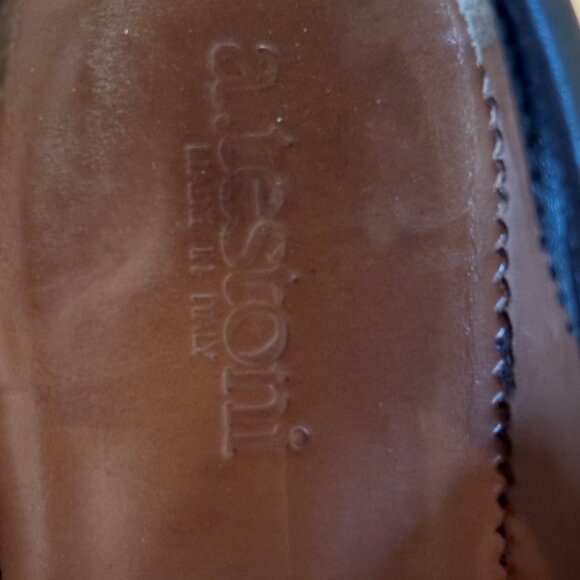 A. Testoni Black Leafer Loafers Mens size 10.5 main image 6